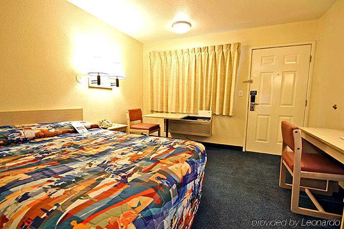 Motel 6-Reno, Nv - West Zewnętrze zdjęcie